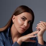 artist image Ebru Yasar Sessize Aldim (TRmusic) Gel De Sevme